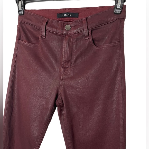 J Brand Alana Coated Claret Maroon Raw Hem Zipper Skinny Pants Womens Size 26 - Picture 3 of 15